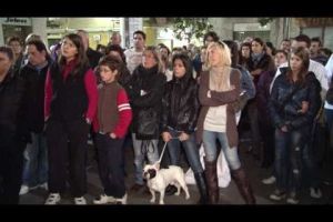 A Figueres més de 200 persones diuen 'No' al maltractament animal