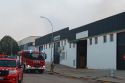 Els Bombers donen per estabilitzat l'incendi a la Megamo de Vilablareix