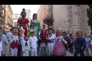 13 colles gironines a la Trobada de gegants de les Fires de Figueres