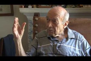 El polític Josep Rahola (ERC) de 95 anys s'inscriu a l'ANC