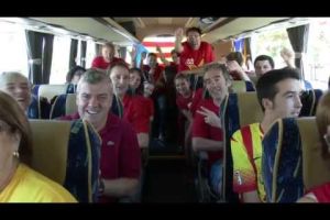 Nou autobusos surten de Figueres per fer la V a Barcelona