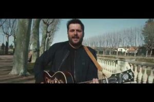 ''Enviats especials'', el nou single de Miquel Abras