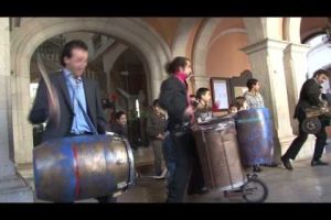 Karam i Residual Gurus pels carrers de Figueres