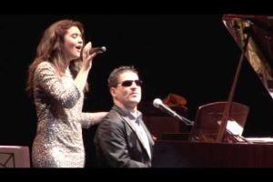 La cantant rosinca Melissa ovacionada al Jardí de Figueres