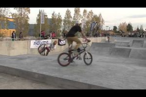 Figueres inaugura el Parc Urbà per practicar skate, BMX i scooter