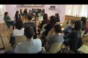La Biblioteca de Figueres apropa la sala infantil a les llars d'infants
