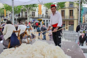 La festa ha comptat amb l'exhibició de filadores, matalassers i tosa amb tisora