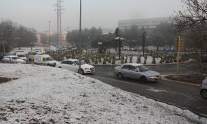 El trànsit ha estat lent aquest matí a causa de la neu i el glaç