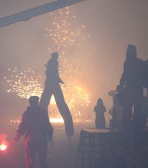 Correfoc i plaçafoc protagonitzat pels Diables de l'Onyar