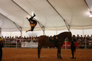 Una de les tantes activitats que s'hi van realitzar va ser aquesta, el Horsemanship. Els genets saltaven pel cim del cavall i hi feien altres espectacles