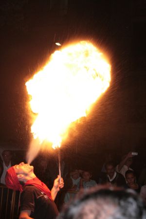 Desprès del pregó hi va haver una mica de pirotècnia per part dels diables d'en Pere Botero