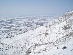 Vista del Baix Empordà i part del Gironès des de dalt del Castell de Torroella