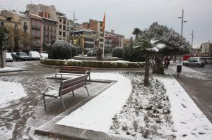 La plaça Catalunya de Girona presentava aquest aspecte a les vuit del matí