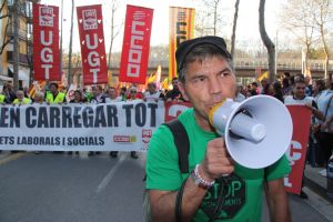 Unes 15.000 persones s'han manifestat pels carrers de Girona en contra la reforma laboral