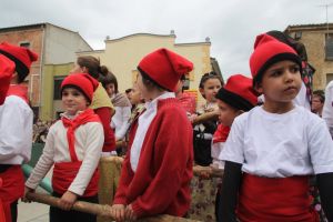 Els més petits també participen de la Festa Major de Cornellà del Terri.