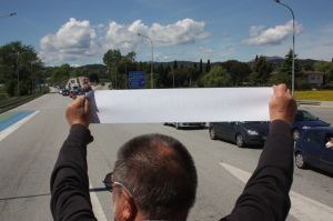 Algunes persones eufòriques han demanat als conductors que no paguessin