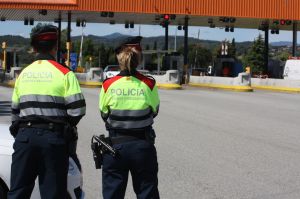 Els Mossos d'Esquadra restaven a l'espera de l'arribada dels conductors