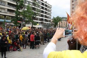 La manifestació ha acabat davant la delegació de la Generalitat a Girona