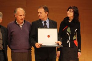 Membres de la revista El Pla de l'Estany van rebre el guardó a millor iniciativa de Comunicació Institucional