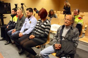 Fins a 19 anys de presó pels assaltadors de prostíbuls que simulaven ser policies