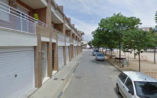 Uns lladres assalten violentament un empresari a casa seva a Salt