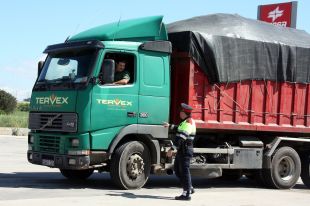 L'absència de tràilers per l'N-II ha reduït a la meitat el nivell de decibels a Bàscara