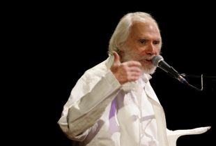 Mor el cantautor Georges Moustaki als 79 anys a Niça