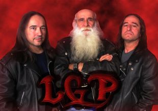 Els ex-components de Sangtraït deixen el Heavy Metal català per cantar en castellà