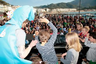 Més de 5.000 persones passen pel SonarKids del Port de la Selva
