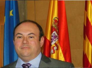 Borrego accepta la suspensió per ''preservar'' la imatge del PP