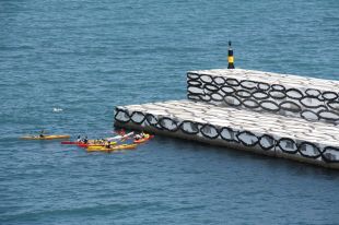 S'inaugura al port de Llançà el mural marítim més gran del món