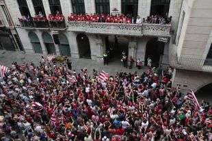 L’Ajuntament reconeix la gran temporada del Girona FC
