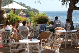 La sector hoteler gironí preveu una ocupació de fins al 75% a la costa durant el juliol