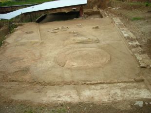 Descobreixen dues grans premses de vi del segle IV dC a Sarrià de Ter