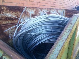 Endesa retira més de 1.200 tones de residus a les comarques de Girona