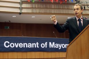 Zapatero defensa la MAT com a alternativa a la dependència de l'energia exterior