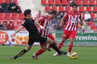 El Girona FC acusa al Racing de voler falsejar un partit