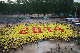 Girona alça un clam per la independència