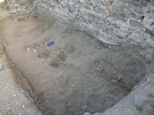 Troben una necròpolis infantil de l'alta edat mitjana a Vidreres