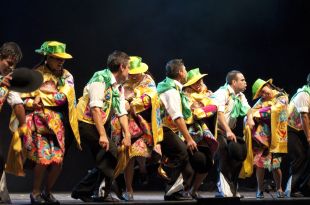 L'Ésdansa de les Preses supera els 8.000 assistents