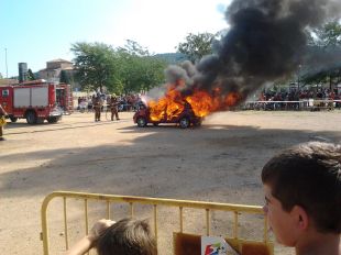 Simulen l'excarceració d'un vehicle a Sarrià de Ter