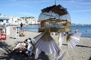 Cadaqués reviu l'esperit surrealista de Dalí