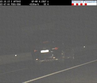 Enxampen un conductor circulant a 218 km/h per l'AP-7