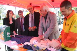 Els desfibril·ladors públics salven onze vides a les comarques gironines en dos anys