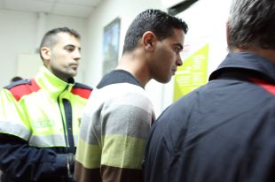 Un any i nou mesos de presó per a l'acusat d'agredir sexualment una dona a la sortida d'un restaurant