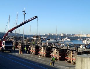Comencen les obres per millorar la protecció del port de Blanes davant els temporals