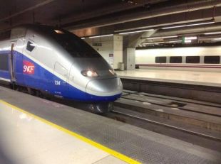 El TAV entre Catalunya i França suma 800.000 viatgers en el primer any