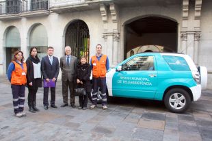 La teleassistència de Girona incorpora una unitat mòbil per visitar els usuaris més vulnerables