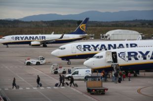 Empresa envia un requeriment a Ryanair perquè informi de les mesures adoptades per la vaga