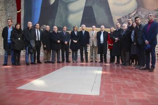 Figueres recorda el geni del surrealisme
